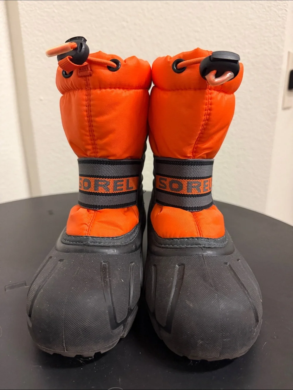 Sorel Kids Orange and Black Winter Snow Boots size 12